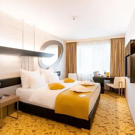 Grandium Hotel 5*