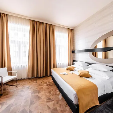 Отель Grandium 5*