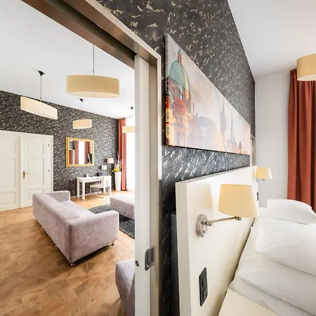 Grandium Отель 5*