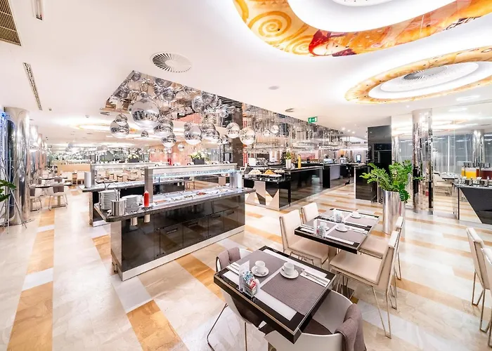 Hotel Grandium 5*