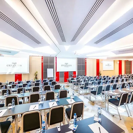 Hotell Grandium 5*